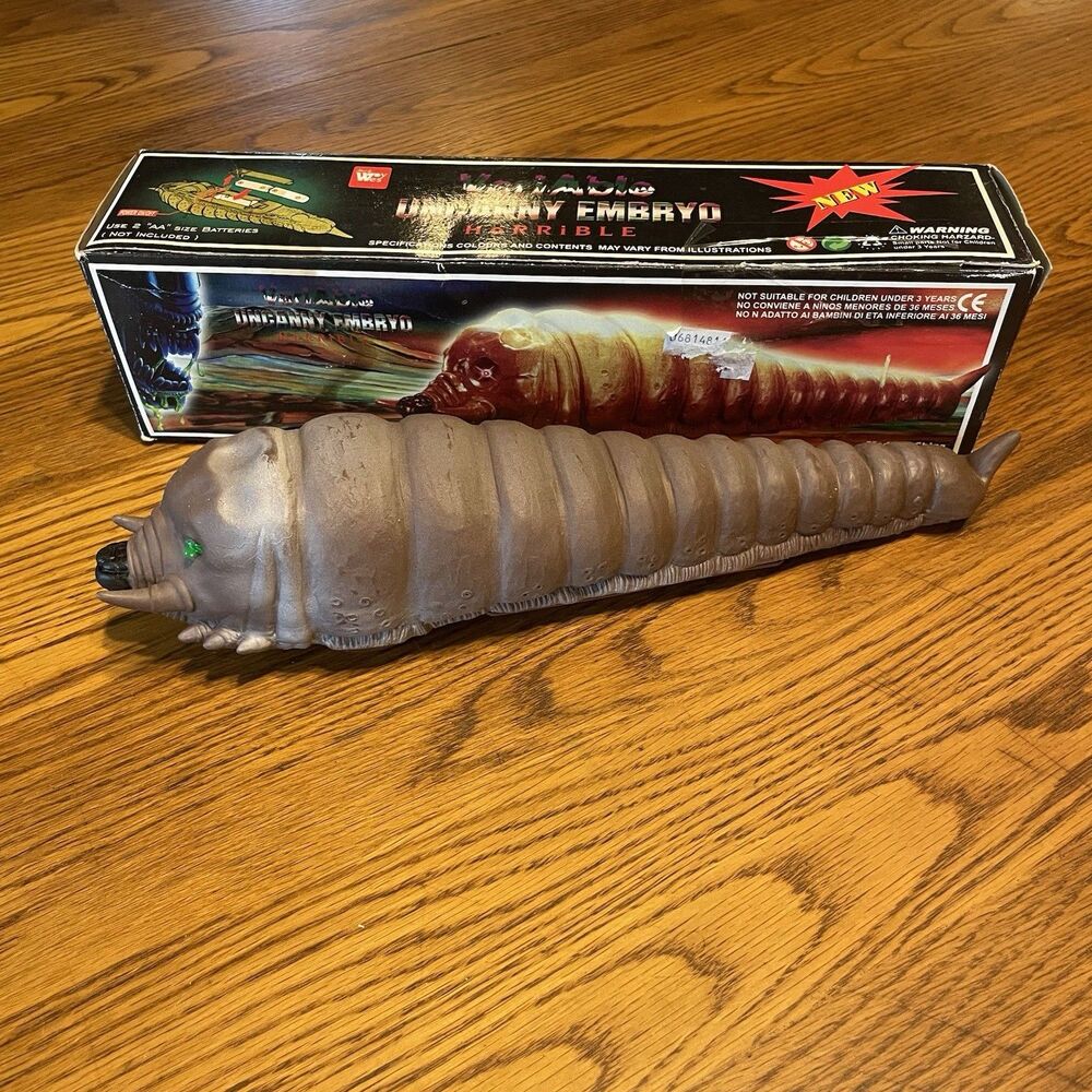 Vintage 1990s Woy Wes VariAble Uncanny Embryo Horrible Larva Creep In Dark